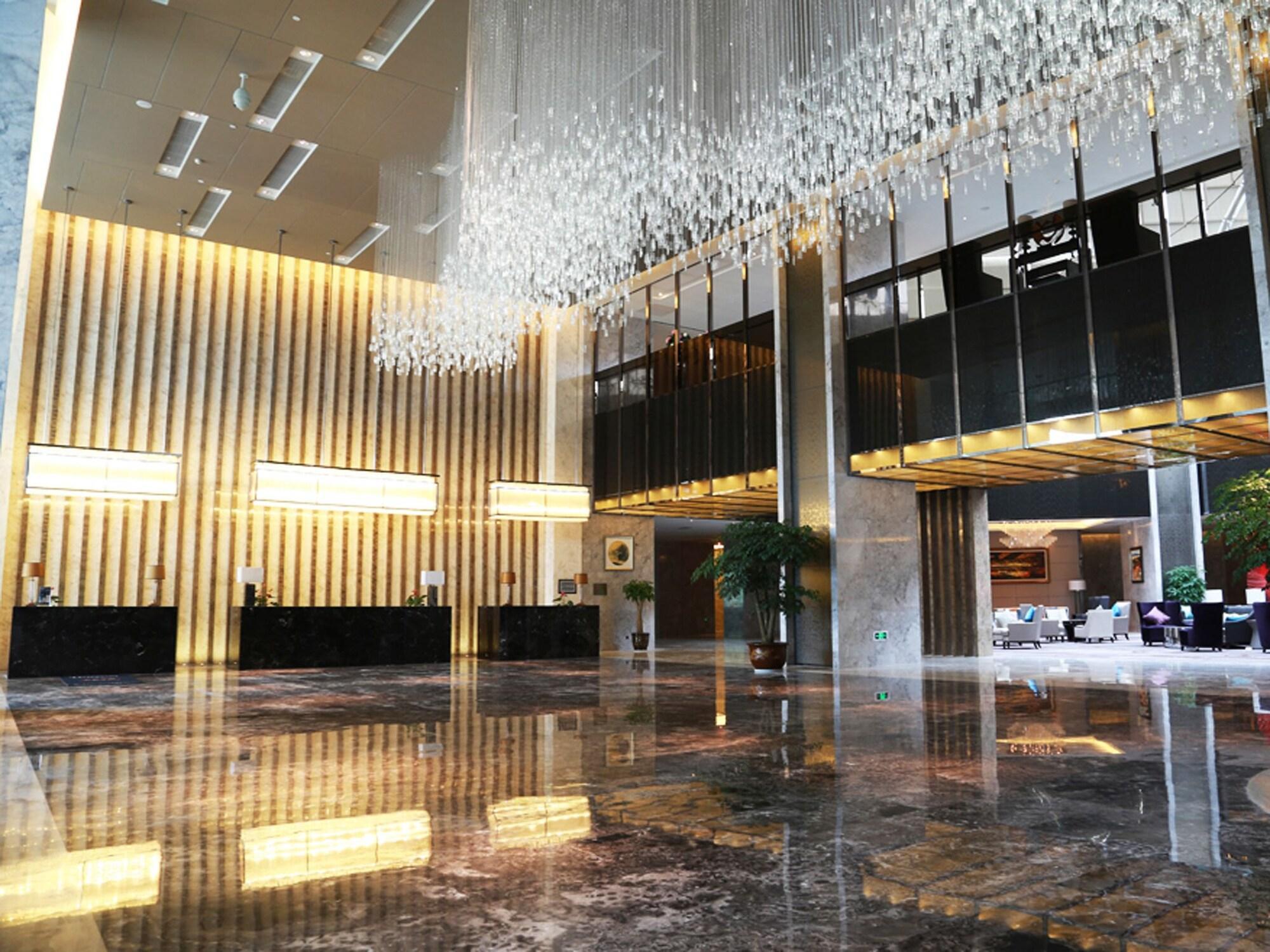 รามาดา พลาซ่า หลิวโจว หลิวตง โฮเต็ล Hotel หลิ่วโจว ภายนอก รูปภาพ